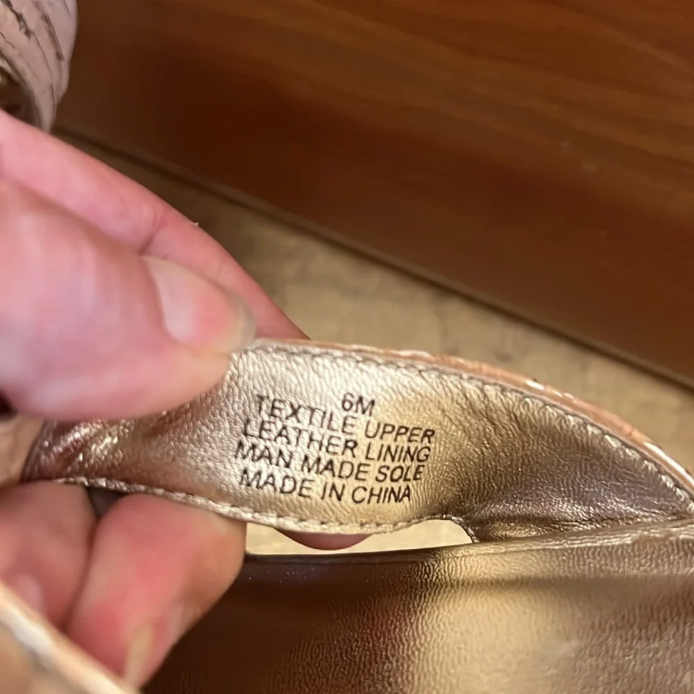 Lilly Pulitzer Cork/leather wedge Thong Sandal EEEUC - Picture 7 of 7